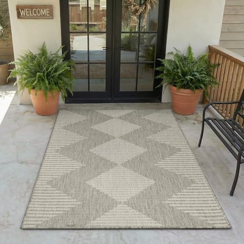 50% Off MontVoo Indoor/Outdoor Rug - Use Code MGA3AKQM
