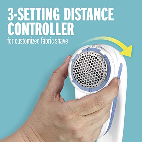 Save 40% on Conair's Battery-Powered Fabric Shaver - Image 4