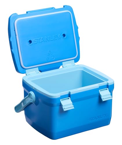 Save 30% on the Stanley Adventure Heavy-Duty Outdoor Cooler - Image 2