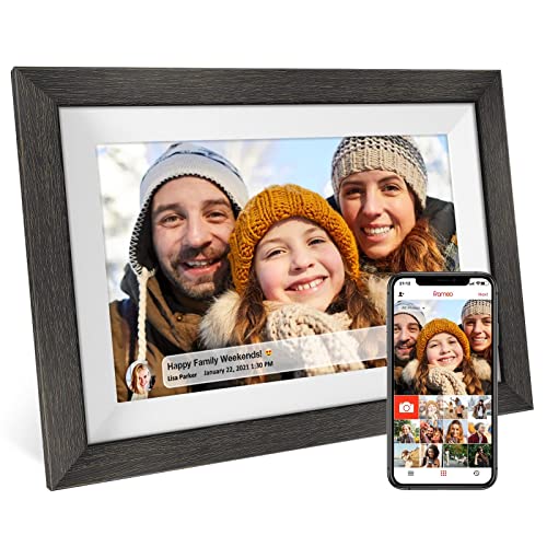 Save 60% on Frameo 10.1" WiFi Digital Photo Frame