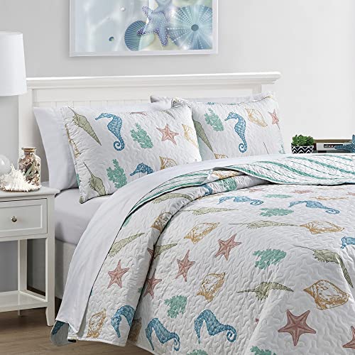50% Off King Reversible Coastal Comforter Set - Image 2