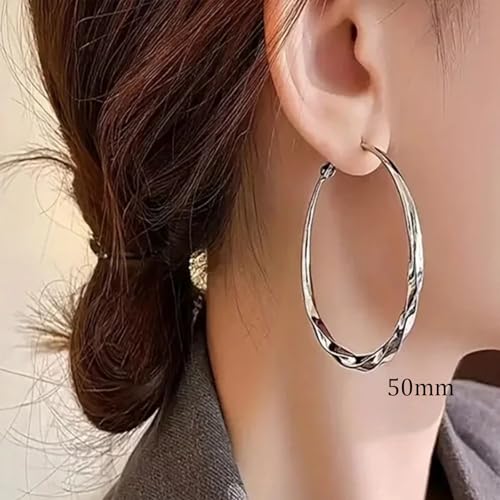 Use Code B2E8663F for Gold Hoop Earrings Set at $6.49 - Image 4